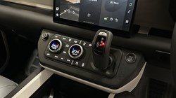 2025 (74) LAND ROVER DEFENDER 3.0 D350 X-Dynamic SE 90 3dr Auto 4895600