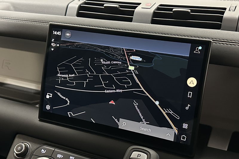 2025 (74) LAND ROVER DEFENDER 3.0 D350 X-Dynamic SE 90 3dr Auto 4895606