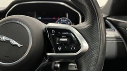 2021 (21) JAGUAR F-PACE 3.0 P400 R-Dynamic SE 5dr Auto AWD 4889636