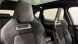 2021 (21) JAGUAR F-PACE 3.0 P400 R-Dynamic SE 5dr Auto AWD 4889633