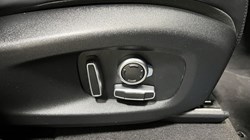 2021 (21) JAGUAR F-PACE 3.0 P400 R-Dynamic SE 5dr Auto AWD 4889631