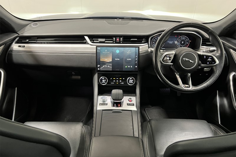 2021 (21) JAGUAR F-PACE 3.0 P400 R-Dynamic SE 5dr Auto AWD 4889623