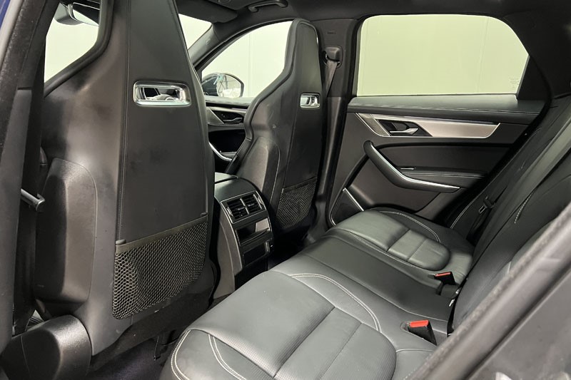 2021 (21) JAGUAR F-PACE 3.0 P400 R-Dynamic SE 5dr Auto AWD 4889649