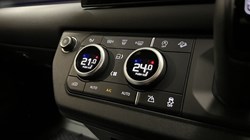 2025 (25) LAND ROVER COMMERCIAL DEFENDER 3.0 D250 Hard Top X-Dynamic SE Auto 4892798