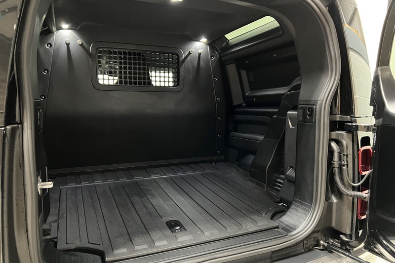 2025 (25) LAND ROVER COMMERCIAL DEFENDER 3.0 D250 Hard Top X-Dynamic SE Auto 4892810