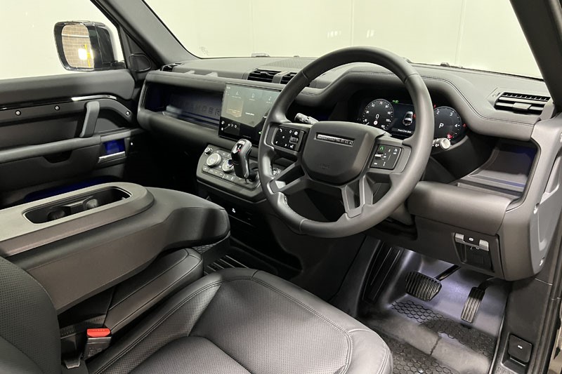 2025 (25) LAND ROVER COMMERCIAL DEFENDER 3.0 D250 Hard Top X-Dynamic SE Auto 4892783