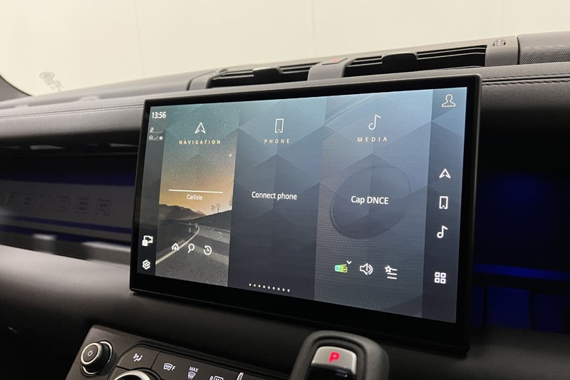 2025 (25) LAND ROVER COMMERCIAL DEFENDER 3.0 D250 Hard Top X-Dynamic SE Auto 4892801