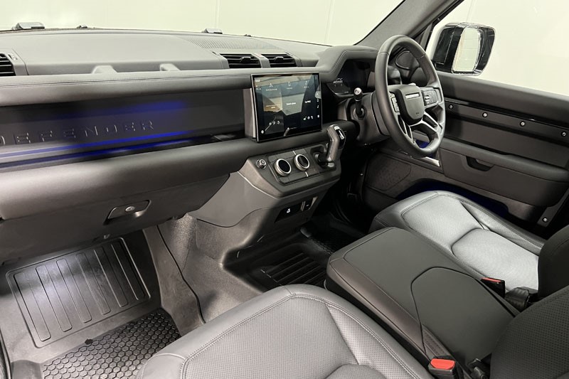 2025 (25) LAND ROVER COMMERCIAL DEFENDER 3.0 D250 Hard Top X-Dynamic SE Auto 4892807