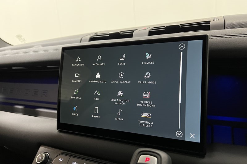 2025 (25) LAND ROVER COMMERCIAL DEFENDER 3.0 D250 Hard Top X-Dynamic SE Auto 4892804