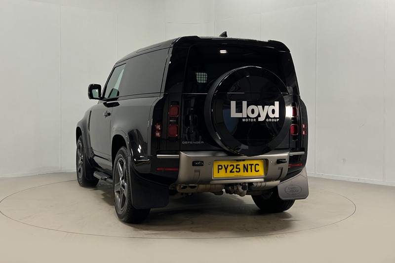 2025 (25) LAND ROVER COMMERCIAL DEFENDER 3.0 D250 Hard Top X-Dynamic SE Auto 4892777