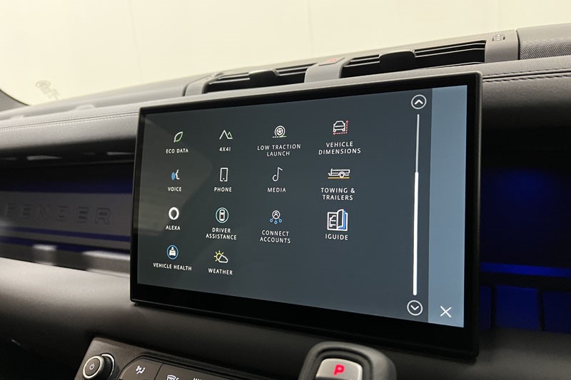 2025 (25) LAND ROVER COMMERCIAL DEFENDER 3.0 D250 Hard Top X-Dynamic SE Auto 4892805