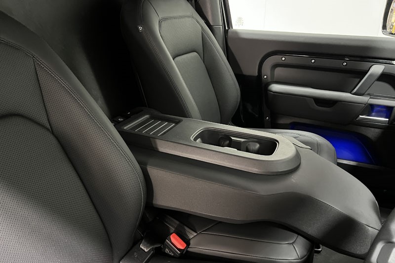 2025 (25) LAND ROVER COMMERCIAL DEFENDER 3.0 D250 Hard Top X-Dynamic SE Auto 4892785