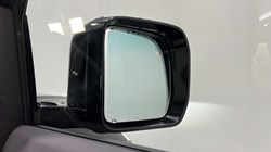 2025 (25) LAND ROVER COMMERCIAL DEFENDER 3.0 D250 Hard Top X-Dynamic SE Auto 4892790