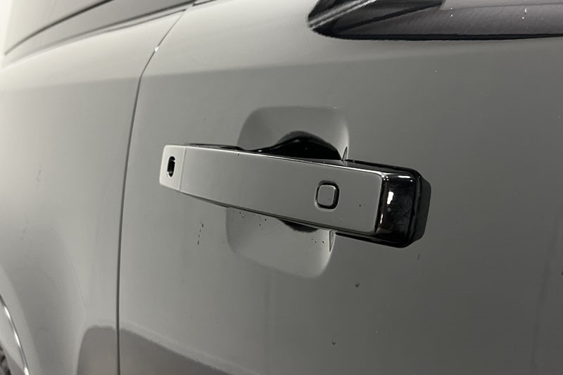 2025 (25) LAND ROVER COMMERCIAL DEFENDER 3.0 D250 Hard Top X-Dynamic SE Auto 4892816