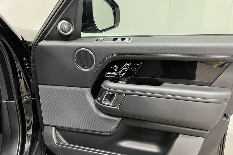 2021 (71) LAND ROVER RANGE ROVER 3.0 D300 Westminster Black 4dr Auto 4900621