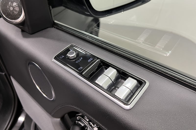 2021 (71) LAND ROVER RANGE ROVER 3.0 D300 Westminster Black 4dr Auto 4900624