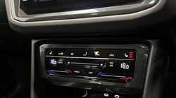 2023 (23) VOLKSWAGEN TIGUAN 2.0 TSI 320 4Motion R 5dr DSG 4890644