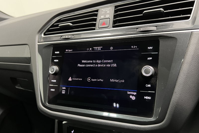 2023 (23) VOLKSWAGEN TIGUAN 2.0 TSI 320 4Motion R 5dr DSG 4890649