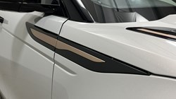 2022 (22) LAND ROVER RANGE ROVER EVOQUE 2.0 D200 R-Dynamic SE 5dr Auto 4899657