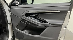 2022 (22) LAND ROVER RANGE ROVER EVOQUE 2.0 D200 R-Dynamic SE 5dr Auto 4899622