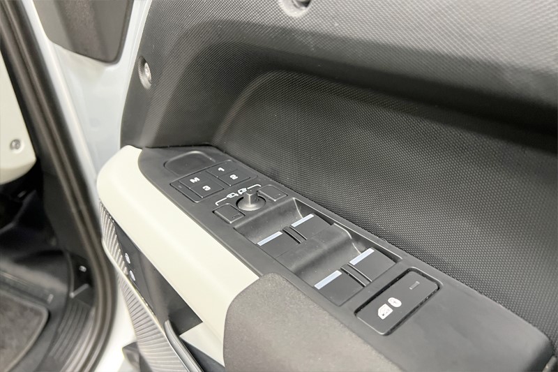 2022 (72) LAND ROVER DEFENDER 3.0 D250 XS Edition 110 5dr Auto 4892368