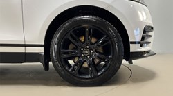 2023 (23) LAND ROVER RANGE ROVER VELAR 2.0 D200 Edition 5dr Auto 4912235