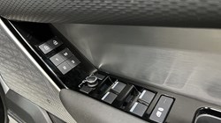 2023 (23) LAND ROVER RANGE ROVER VELAR 2.0 D200 Edition 5dr Auto 4912241