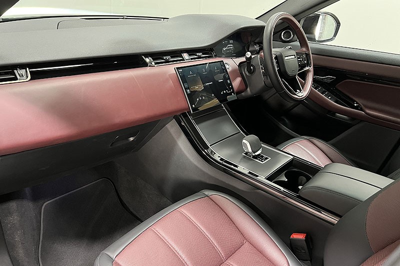 2024 (24) LAND ROVER RANGE ROVER EVOQUE 1.5 P270e Dynamic HSE 5dr Auto 4933483