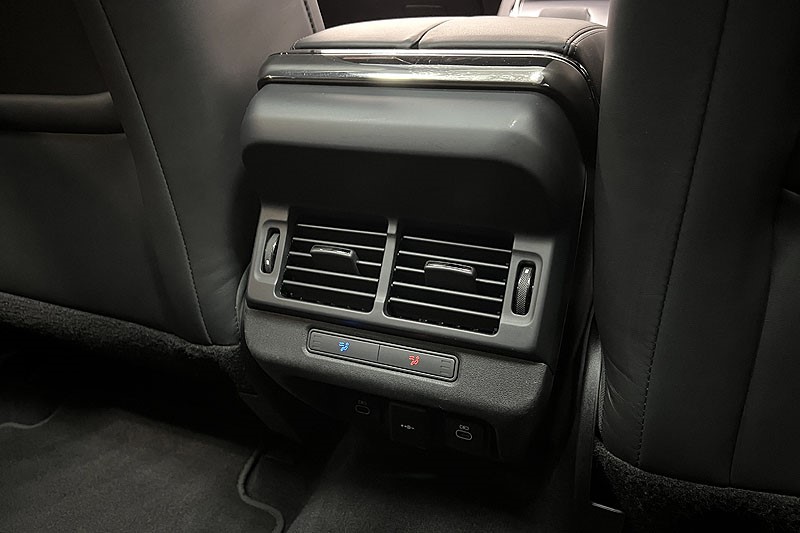 2024 (24) LAND ROVER RANGE ROVER EVOQUE 1.5 P270e Dynamic HSE 5dr Auto 4933460