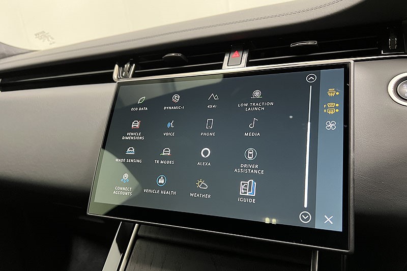 2025 (25) LAND ROVER RANGE ROVER EVOQUE 2.0 D200 Autobiography 5dr Auto [Revised] 4936176