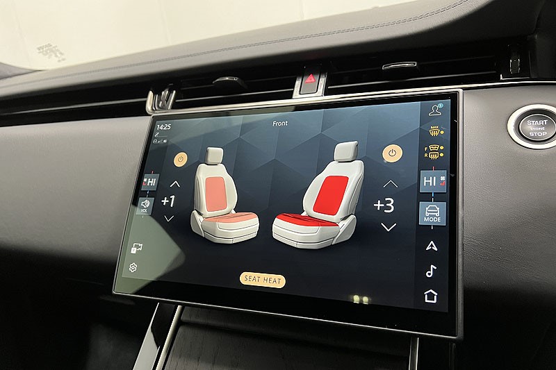 2025 (25) LAND ROVER RANGE ROVER EVOQUE 2.0 D200 Autobiography 5dr Auto [Revised] 4936177