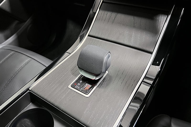 2025 (25) LAND ROVER RANGE ROVER EVOQUE 2.0 D200 Autobiography 5dr Auto [Revised] 4936168