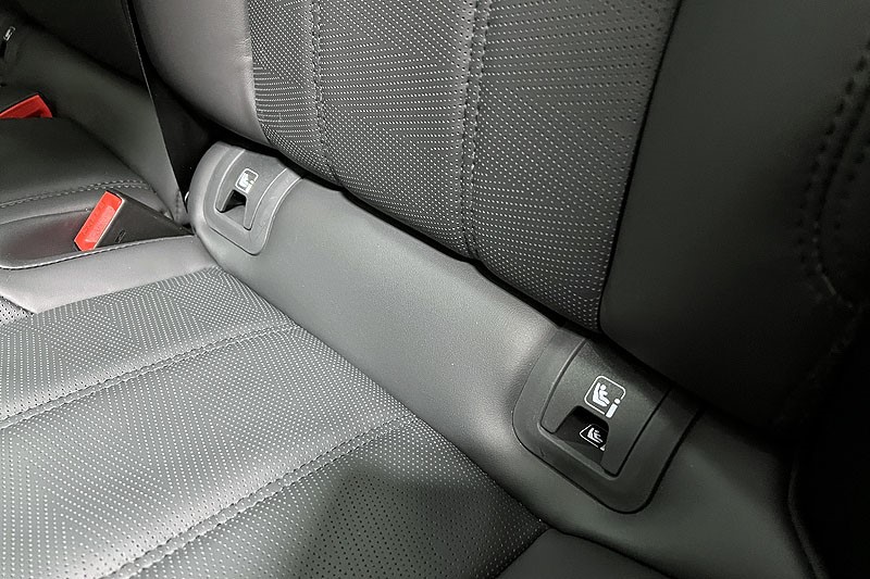 2025 (25) LAND ROVER RANGE ROVER EVOQUE 2.0 D200 Autobiography 5dr Auto [Revised] 4936181