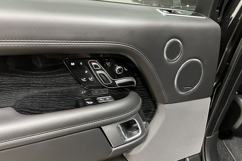 2020 (70) LAND ROVER RANGE ROVER 5.0 V8 S/C Autobiography 4dr Auto 4921174