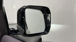 2022 (72) LAND ROVER DEFENDER 3.0 D250 X-Dynamic SE 90 3dr Auto 4935471