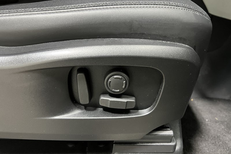 2022 (72) LAND ROVER DEFENDER 3.0 D250 X-Dynamic SE 90 3dr Auto 4935472