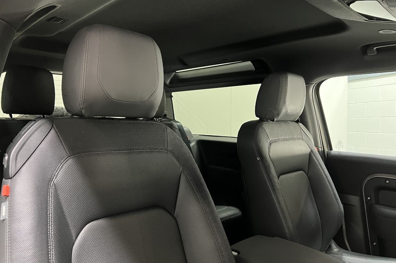 2022 (72) LAND ROVER DEFENDER 3.0 D250 X-Dynamic SE 90 3dr Auto 4935474