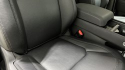 2022 (72) LAND ROVER DEFENDER 3.0 D250 X-Dynamic SE 90 3dr Auto 4935473