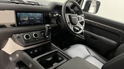 2022 (72) LAND ROVER DEFENDER 3.0 D250 X-Dynamic SE 90 3dr Auto 4935490