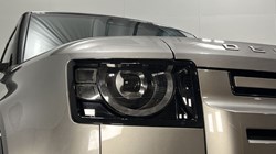 2022 (72) LAND ROVER DEFENDER 3.0 D250 X-Dynamic SE 90 3dr Auto 4935503