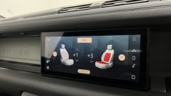 2022 (72) LAND ROVER DEFENDER 3.0 D250 X-Dynamic SE 90 3dr Auto 4935488