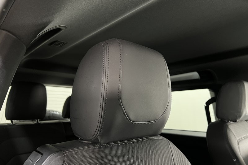 2022 (72) LAND ROVER DEFENDER 3.0 D250 X-Dynamic SE 90 3dr Auto 4935475