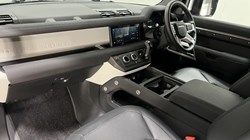 2022 (72) LAND ROVER DEFENDER 3.0 D250 X-Dynamic SE 90 3dr Auto 4935489