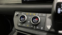 2022 (72) LAND ROVER DEFENDER 3.0 D250 X-Dynamic SE 90 3dr Auto 4935480