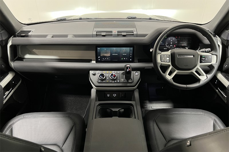 2022 (72) LAND ROVER DEFENDER 3.0 D250 X-Dynamic SE 90 3dr Auto 4935464