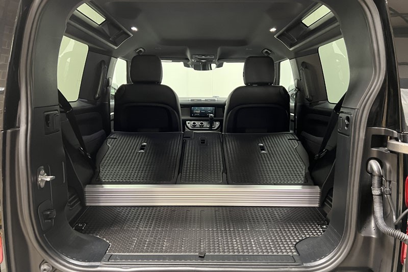 2022 (72) LAND ROVER DEFENDER 3.0 D250 X-Dynamic SE 90 3dr Auto 4935494