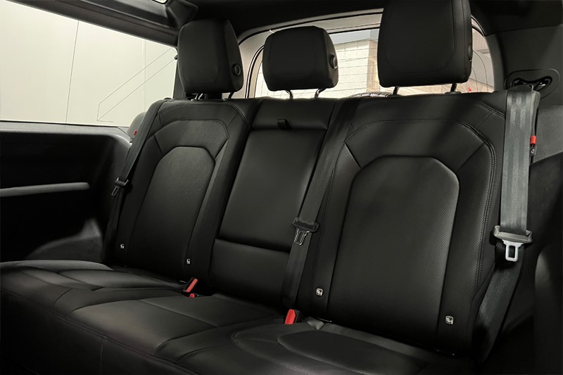 2022 (72) LAND ROVER DEFENDER 3.0 D250 X-Dynamic SE 90 3dr Auto 4935459