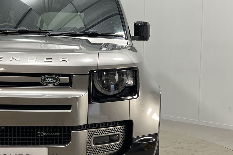 2022 (72) LAND ROVER DEFENDER 3.0 D250 X-Dynamic SE 90 3dr Auto 4935504