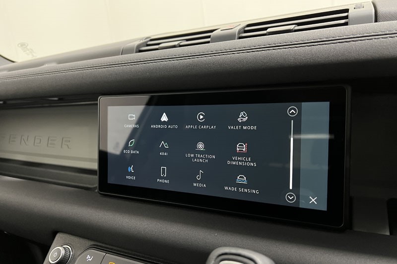 2022 (72) LAND ROVER DEFENDER 3.0 D250 X-Dynamic SE 90 3dr Auto 4935487