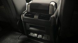 2022 (72) LAND ROVER DEFENDER 3.0 D250 X-Dynamic SE 90 3dr Auto 4935467